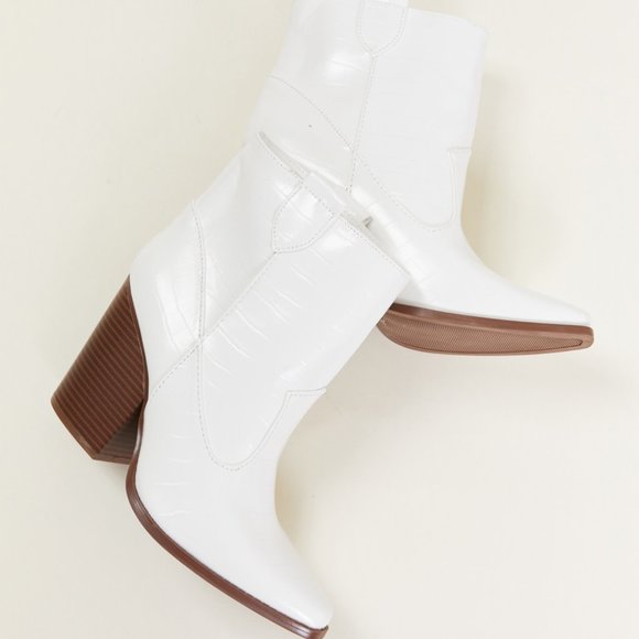 East Lion Corp Made to Groove Heeled Crocodile Western Booties - Picture 8 of 9